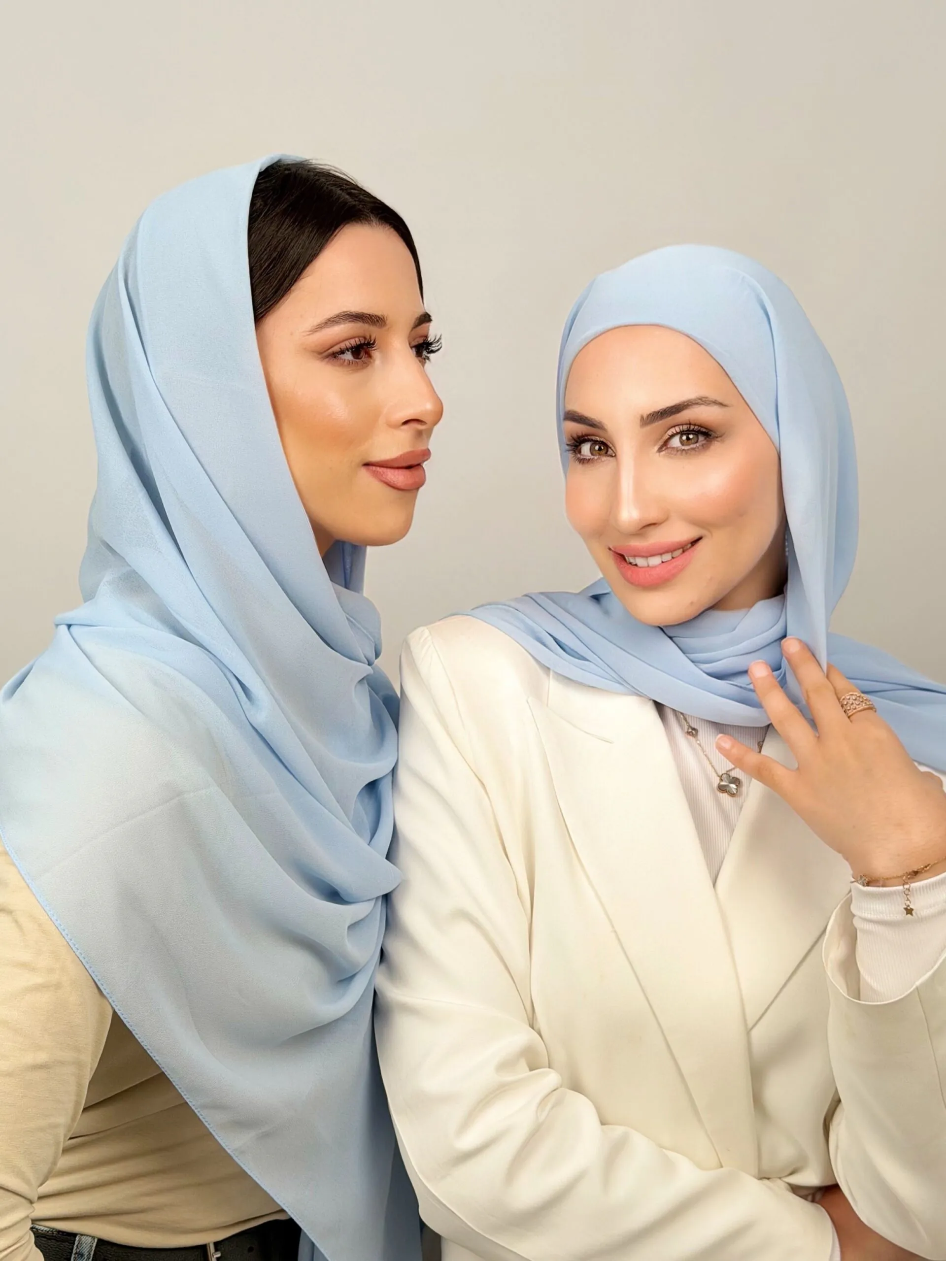 Foulard Chiffon Azur Clair – Image 1