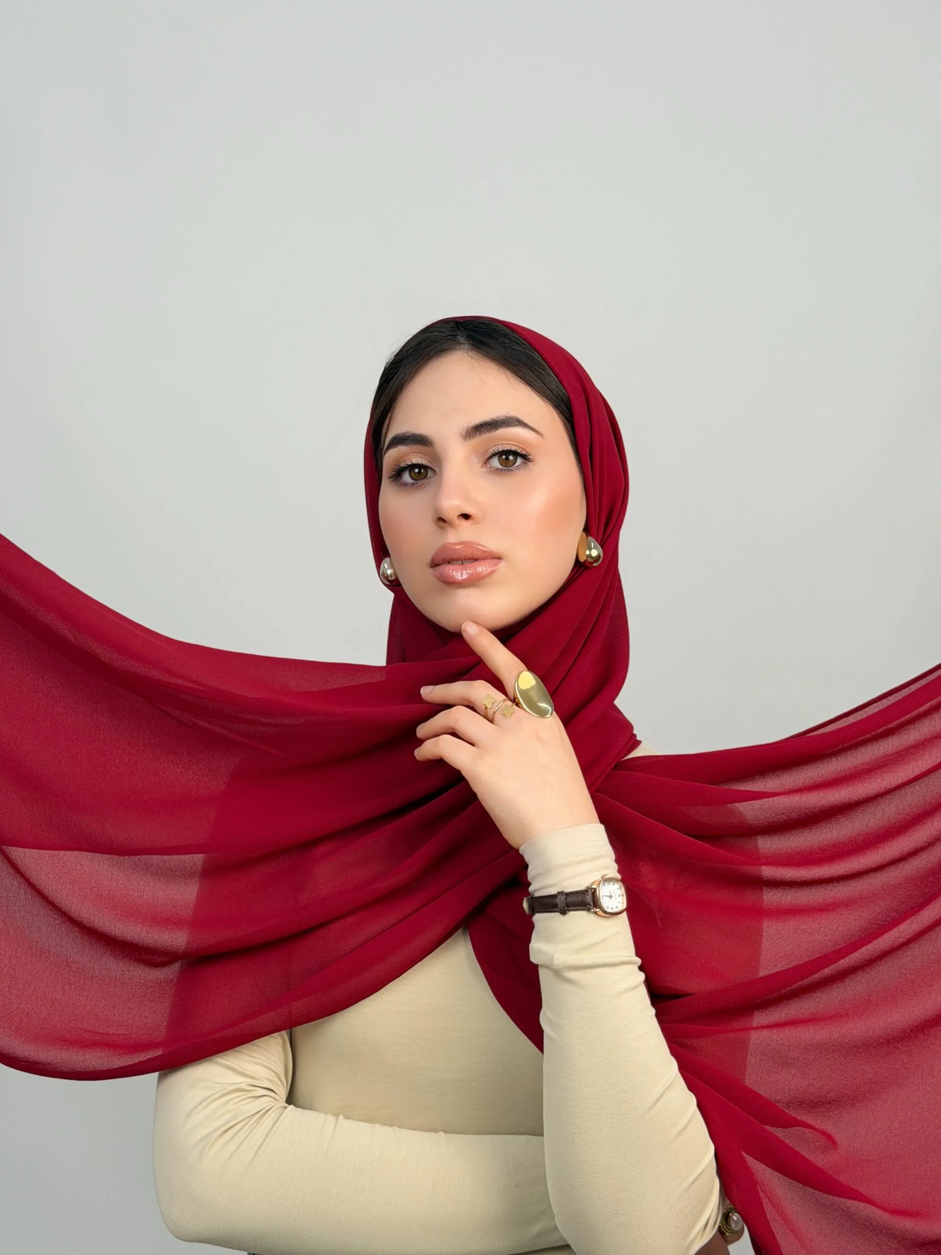 Foulard Chiffon Rouge Bordeau – Image 2