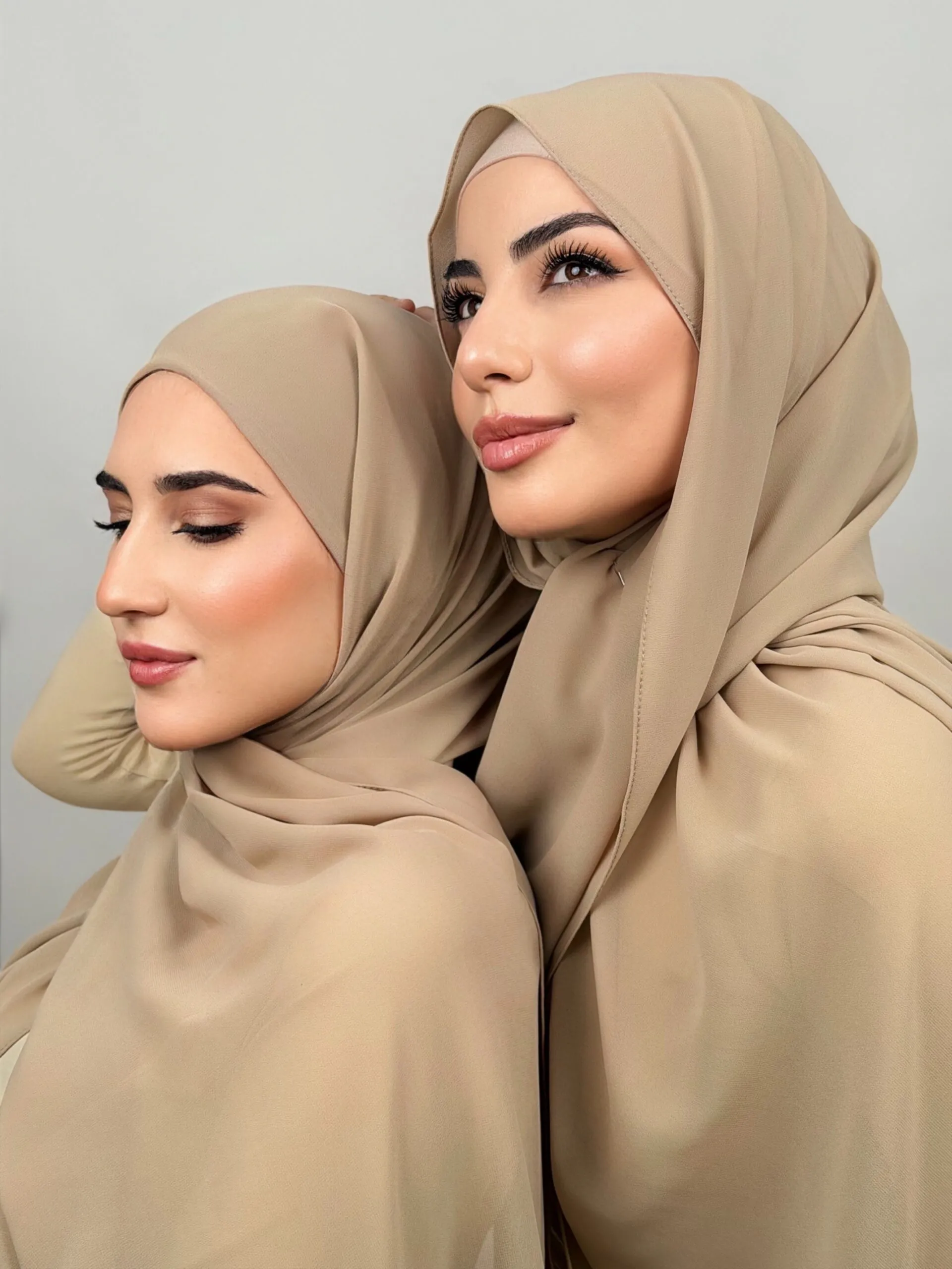 Grège Foulard Chiffon Grège – Image 1