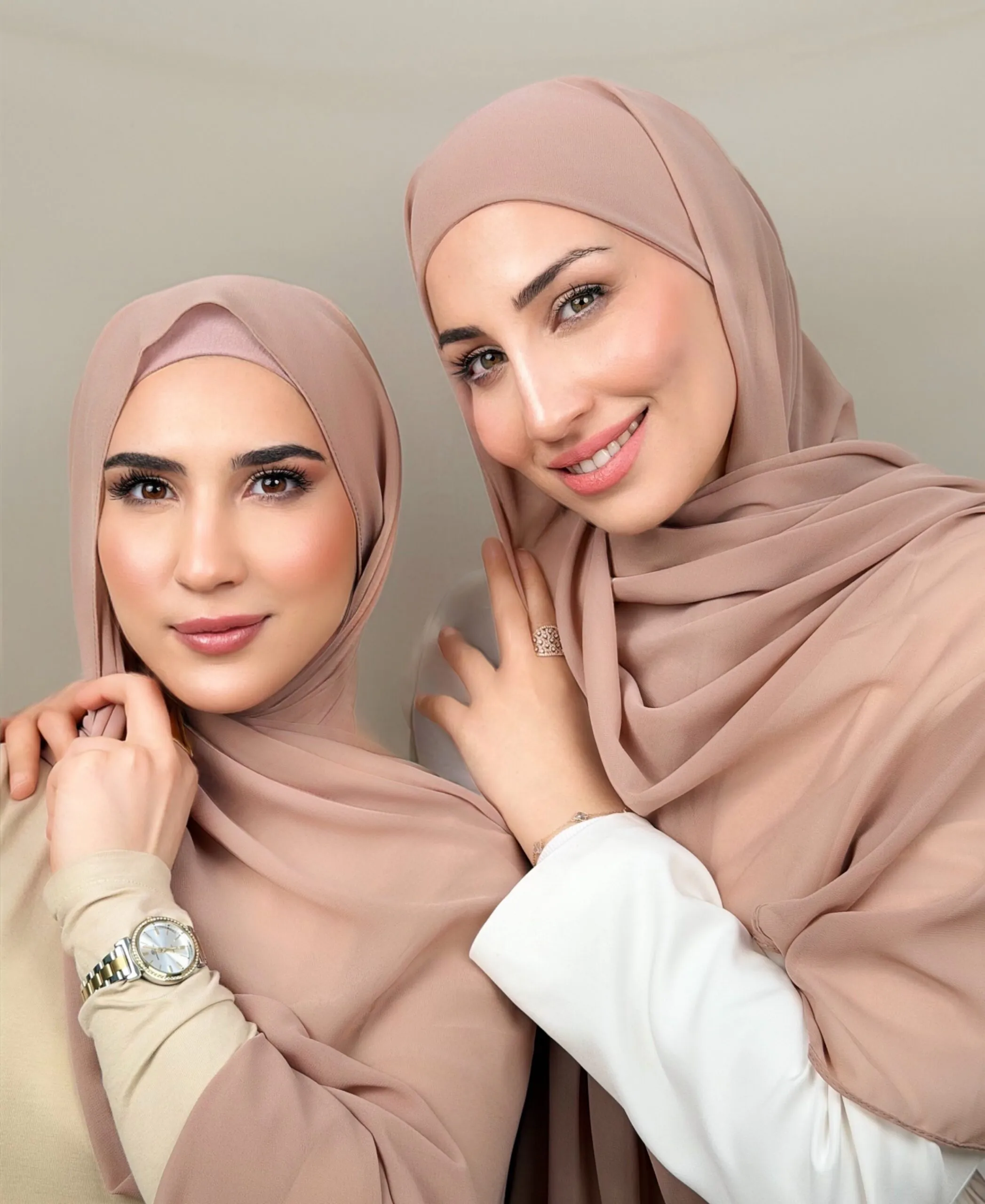 Foulard Chiffon Taupe – Image 4