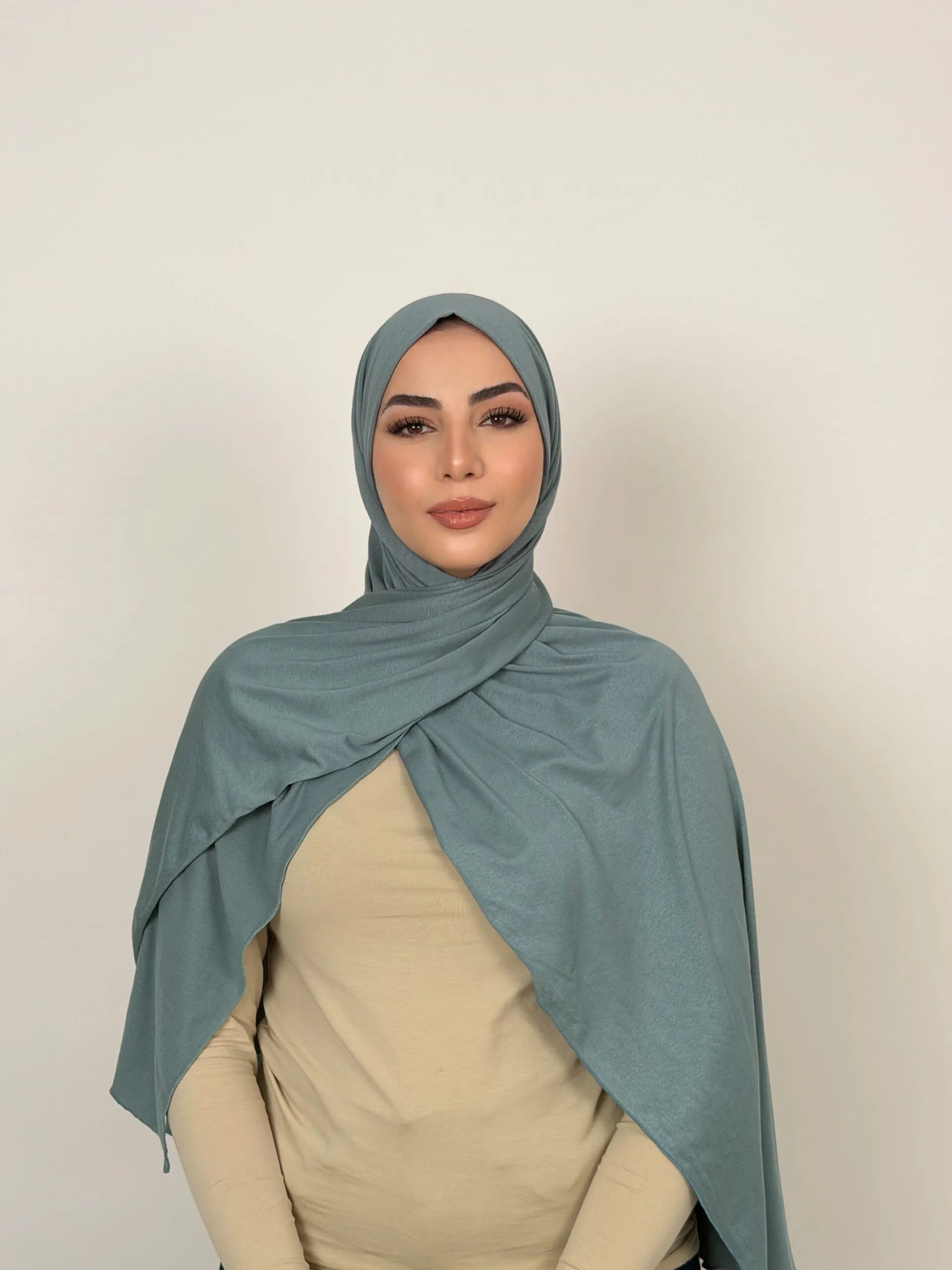 V d'eau F 1 Foulard Cotton Viscose Vert d'eau Foncé – Image 1