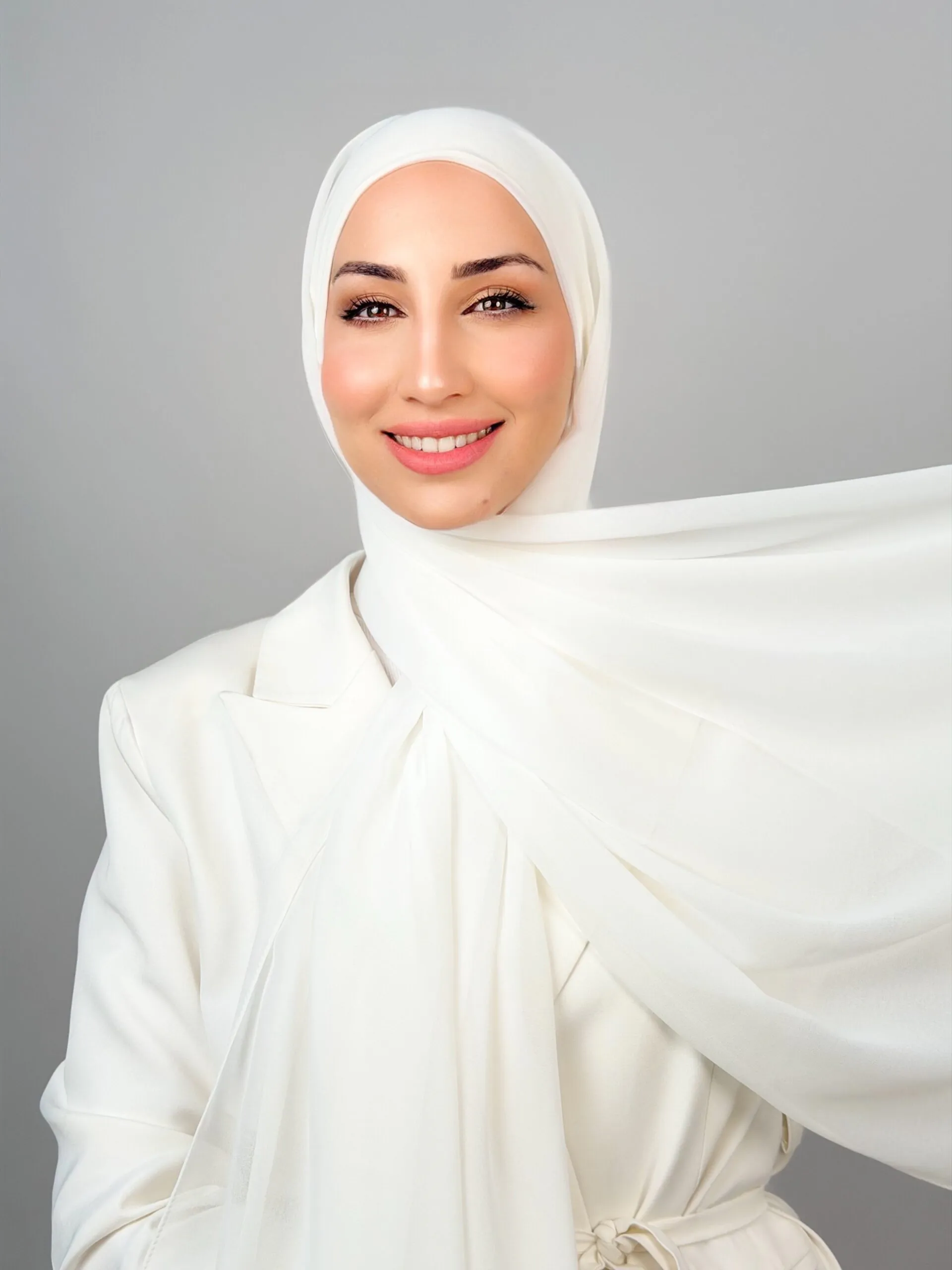 Foulard Chiffon Blanc Cassé – Image 1